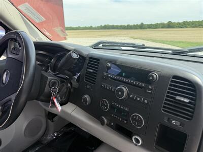 2007 Chevrolet Silverado 1500 Work Truck Work Truck 4dr Crew Cab   - Photo 26 - Maxwell, IN 46154