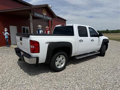 2007 Chevrolet Silverado 1500 Work Truck Work Truck 4dr Crew Cab   - Photo 3 - Maxwell, IN 46154