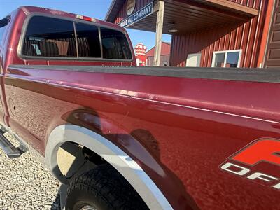 2005 Ford F-250 Super Duty XL 4dr Crew Cab XL   - Photo 21 - Shirley, IN 47384