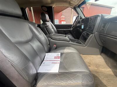 2007 Chevrolet Silverado 2500HD Classic Work Truck   - Photo 24 - Shirley, IN 47384