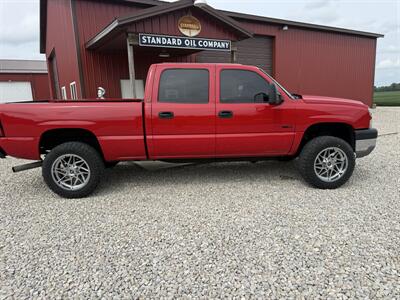 2007 Chevrolet Silverado 2500HD Classic Work Truck   - Photo 3 - Shirley, IN 47384