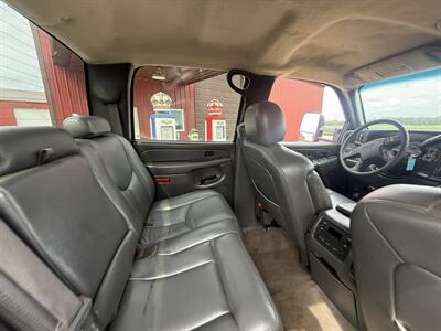 2007 Chevrolet Silverado 2500HD Classic Work Truck   - Photo 17 - Shirley, IN 47384