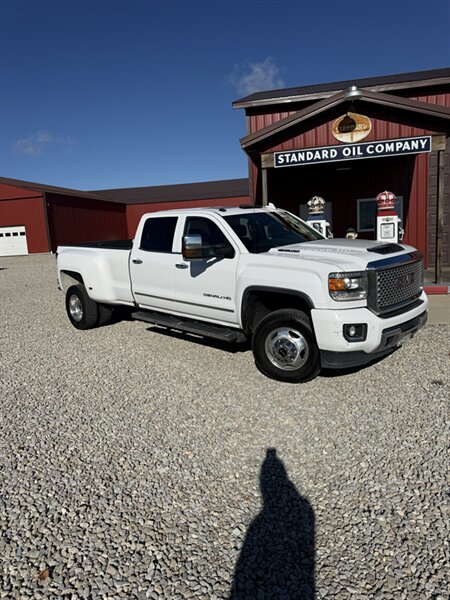 2017 GMC Sierra 3500 Denali HD Denali's photo