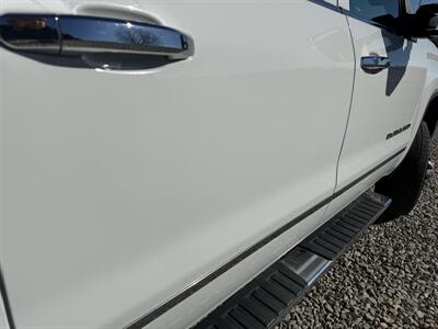 2017 GMC Sierra 3500 Denali - Photo 31 - Shirley, IN 47384