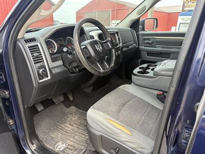 2017 RAM 1500 SLT - Photo 11 - Shirley, IN 47384