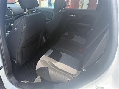 2014 Jeep Cherokee Latitude   - Photo 12 - Shirley, IN 47384