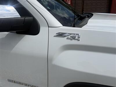 2016 GMC Sierra 1500 SLE - Photo 8 - Shirley, IN 47384