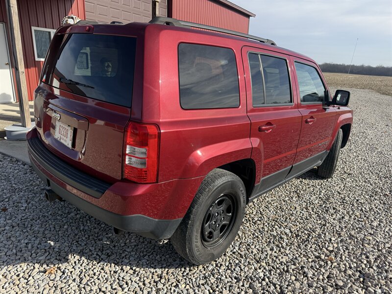 2016 Jeep Patriot Sport's photo
