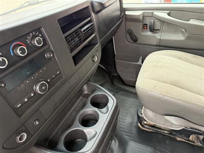 2014 Chevrolet Express 3500   - Photo 13 - Shirley, IN 47384
