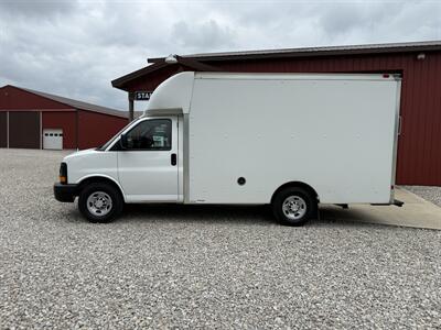 2014 Chevrolet Express 3500   - Photo 2 - Shirley, IN 47384