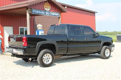 2005 Chevrolet Silverado 2500HD   - Photo 4 - Maxwell, IN 46154