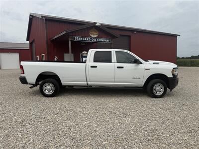 2022 RAM 2500 Tradesman   - Photo 5 - Shirley, IN 47384