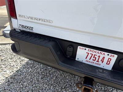 2022 Chevrolet Silverado 2500 Work Truck   - Photo 8 - Maxwell, IN 46154