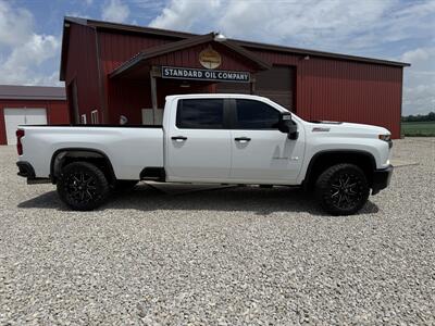 2022 Chevrolet Silverado 2500 Work Truck   - Photo 4 - Maxwell, IN 46154