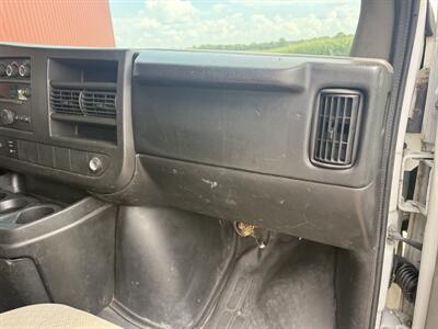 2013 Chevrolet Express 2500   - Photo 16 - Shirley, IN 47384