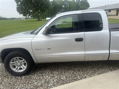 2001 Dodge Dakota SLT - Photo 9 - Shirley, IN 47384