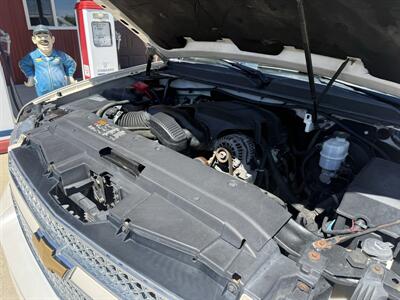 2013 Chevrolet Avalanche LTZ Black Diamond - Photo 33 - Shirley, IN 47384