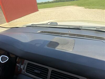 2013 Chevrolet Avalanche LTZ Black Diamond - Photo 17 - Shirley, IN 47384