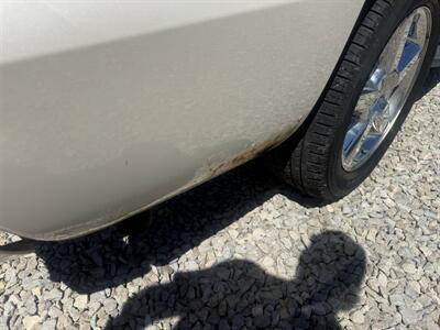2013 Chevrolet Avalanche LTZ Black Diamond - Photo 5 - Shirley, IN 47384