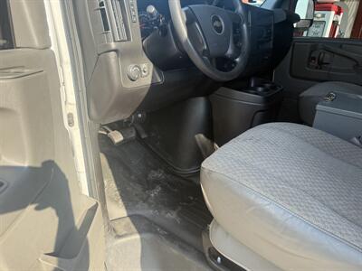 2014 Chevrolet Express 1500   - Photo 10 - Shirley, IN 47384