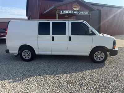 2014 Chevrolet Express 1500   - Photo 4 - Shirley, IN 47384