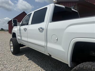 2016 GMC Sierra 2500HD Denali - Photo 25 - Shirley, IN 47384