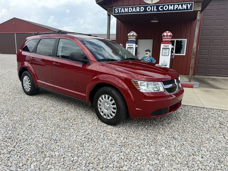 2010 Dodge Journey SE - Photo 1 - Shirley, IN 47384