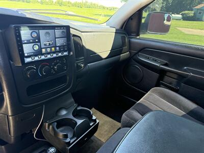 2004 Dodge Ram 2500 ST - Photo 13 - Shirley, IN 47384