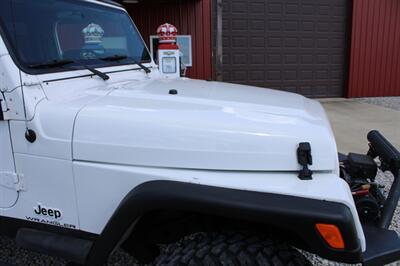 2006 Jeep Wrangler SE SE 2dr SUV   - Photo 39 - Maxwell, IN 46154