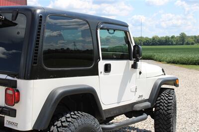 2006 Jeep Wrangler SE SE 2dr SUV   - Photo 19 - Maxwell, IN 46154