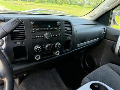 2008 GMC Sierra 1500 Work Truck - Photo 15 - Shirley, IN 47384