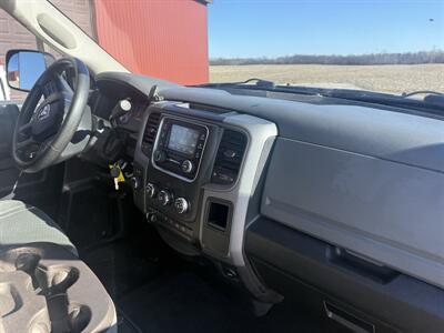 2014 RAM 2500 Tradesman   - Photo 18 - Shirley, IN 47384
