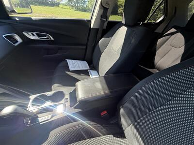 2015 Chevrolet Equinox LT - Photo 11 - Shirley, IN 47384