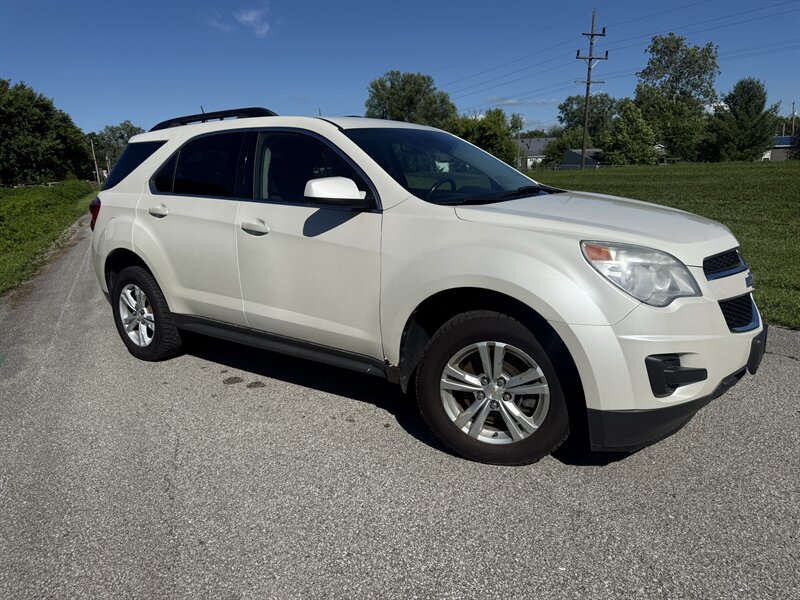 2015 Chevrolet Equinox LT   - Photo 1 - Shirley, IN 47384