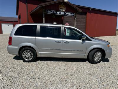 2011 Chrysler Town and Country Touring-L - Photo 2 - Shirley, IN 47384