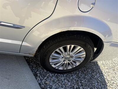 2011 Chrysler Town and Country Touring-L - Photo 23 - Shirley, IN 47384