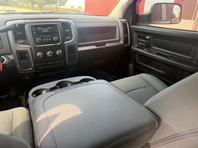 2018 RAM 3500 Tradesman   - Photo 12 - Shirley, IN 47384