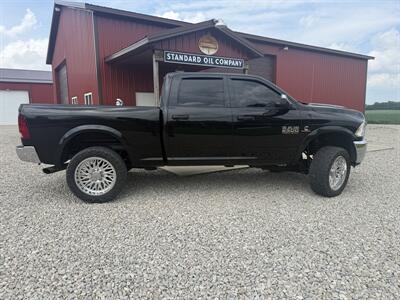 2018 RAM 3500 Tradesman   - Photo 2 - Shirley, IN 47384