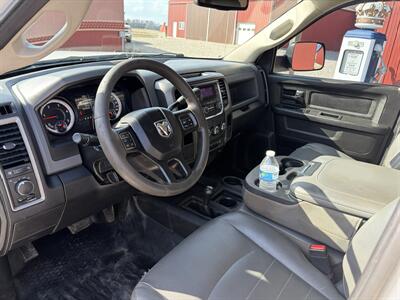 2018 RAM 2500 Tradesman   - Photo 11 - Shirley, IN 47384