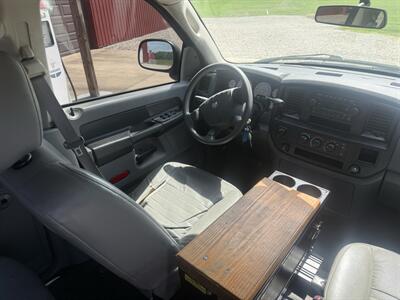 2008 Dodge Ram 1500 ST - Photo 12 - Shirley, IN 47384