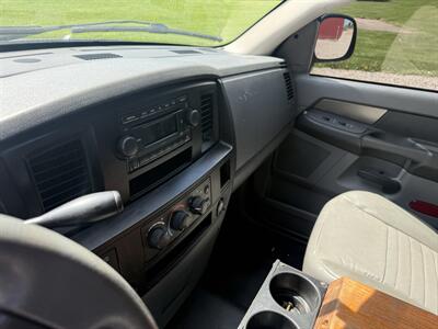 2008 Dodge Ram 1500 ST - Photo 18 - Shirley, IN 47384