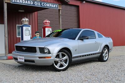 2009 Ford Mustang V6 Deluxe  