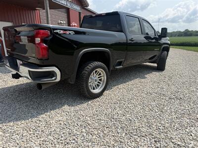 2020 Chevrolet Silverado 2500HD LT - Photo 3 - Shirley, IN 47384