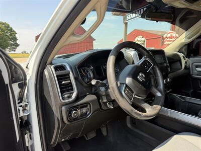 2019 RAM 2500 Big Horn   - Photo 25 - Shirley, IN 47384