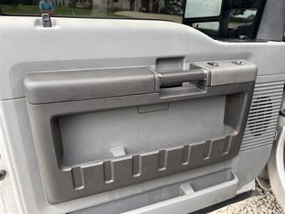 2012 Ford F-350 Super Duty XL   - Photo 15 - Shirley, IN 47384