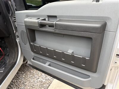 2012 Ford F-350 Super Duty XL   - Photo 11 - Shirley, IN 47384