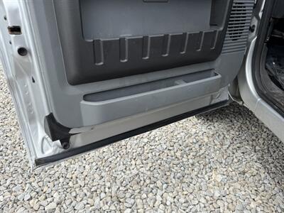 2012 Ford F-350 Super Duty XL   - Photo 24 - Shirley, IN 47384
