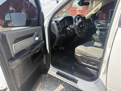 2019 RAM 2500 Big Horn - Photo 19 - Shirley, IN 47384
