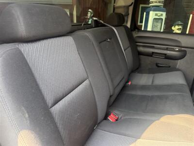 2011 Chevrolet Silverado 1500 LT - Photo 13 - Shirley, IN 47384