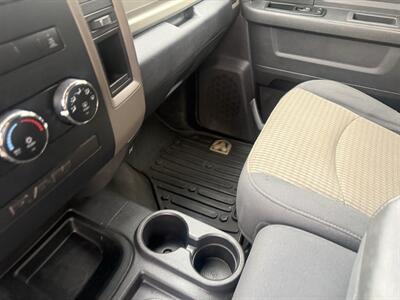 2012 RAM 2500 ST   - Photo 27 - Shirley, IN 47384